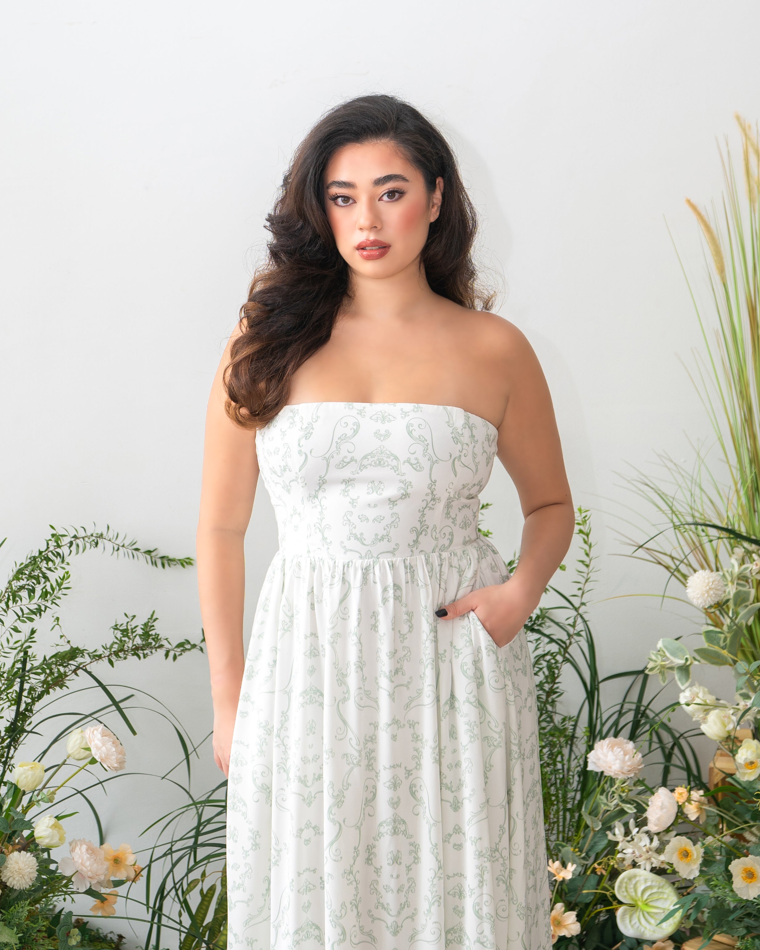 Gathered Organza Detailed Metallic Jacquard Long Dress