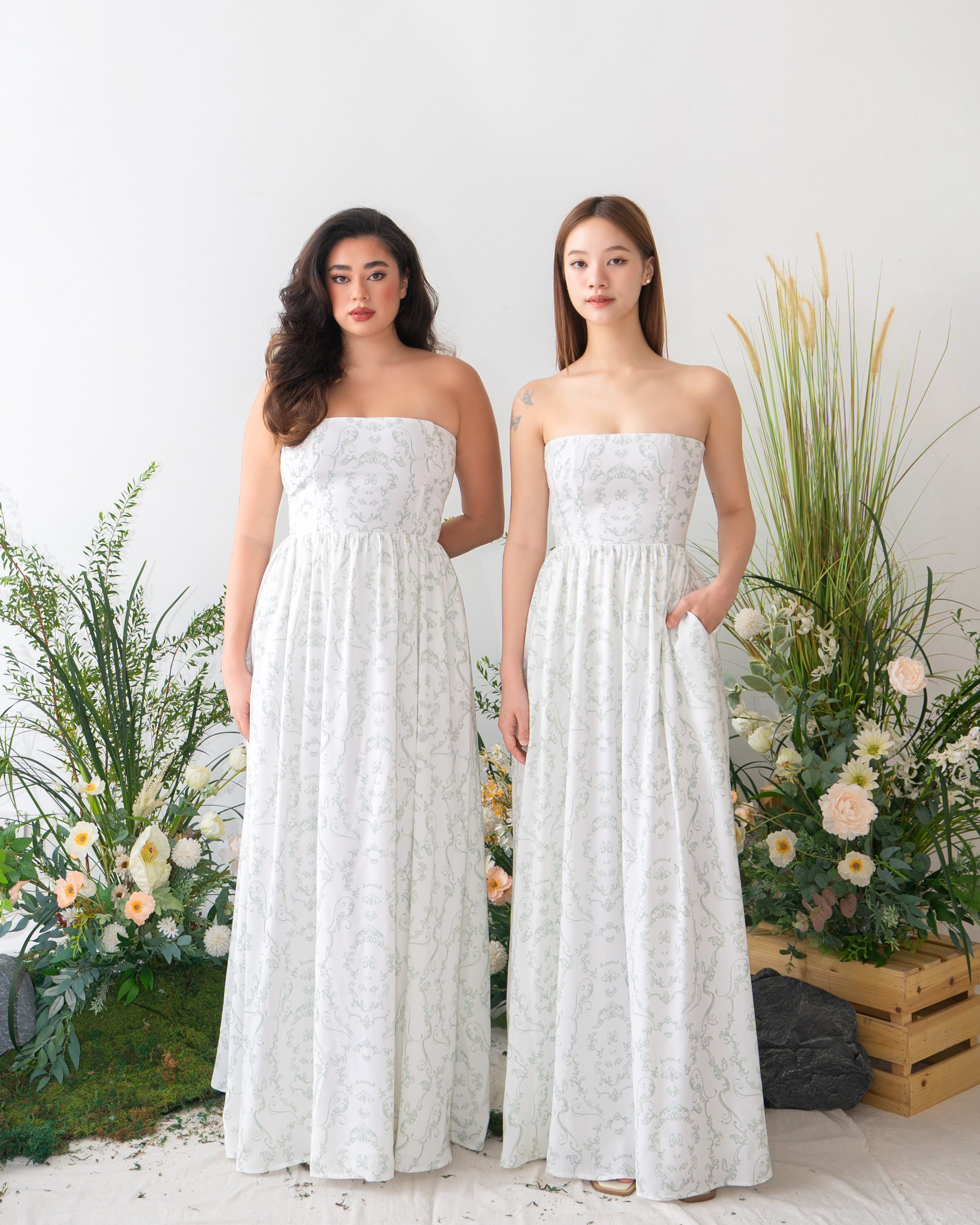 ANNA Dress in Enchanted Green (runs slightly larger)