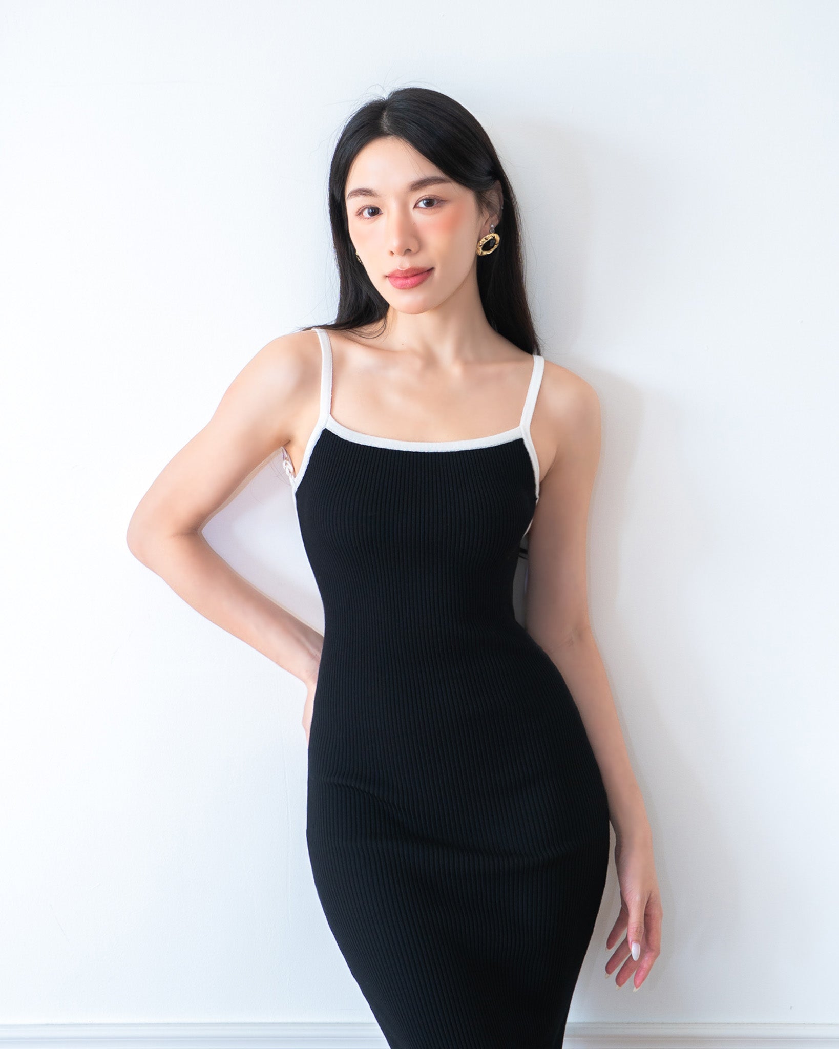 BIANCA in Black
