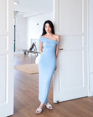 SHARMAINE in Blueberry Smoothie