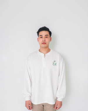 BASS Unisex Sweater Top in White